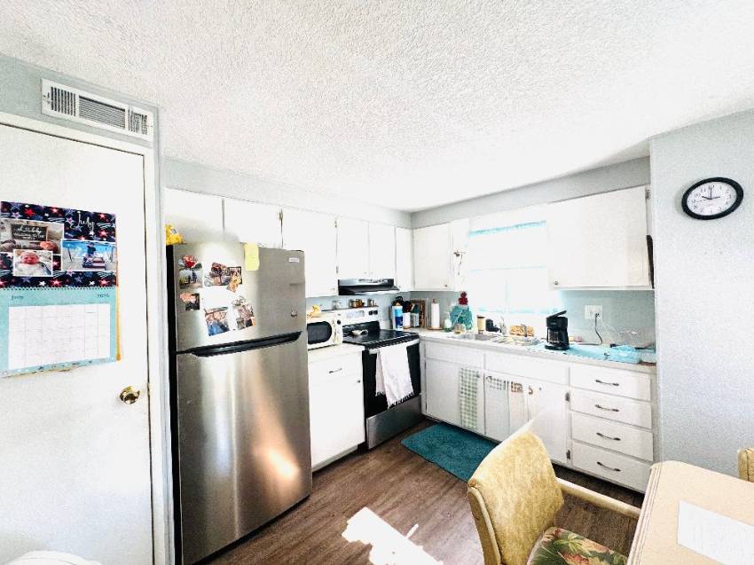 11 Henry Drive a Winter Haven, FL Mobile or Manufactured Home for Sale